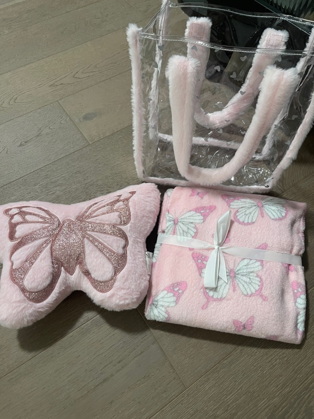 Pillow/blanket set
